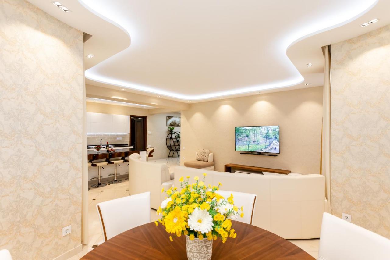 Central Cozy 3Bd-2Bath Apartment Тбилиси Екстериор снимка