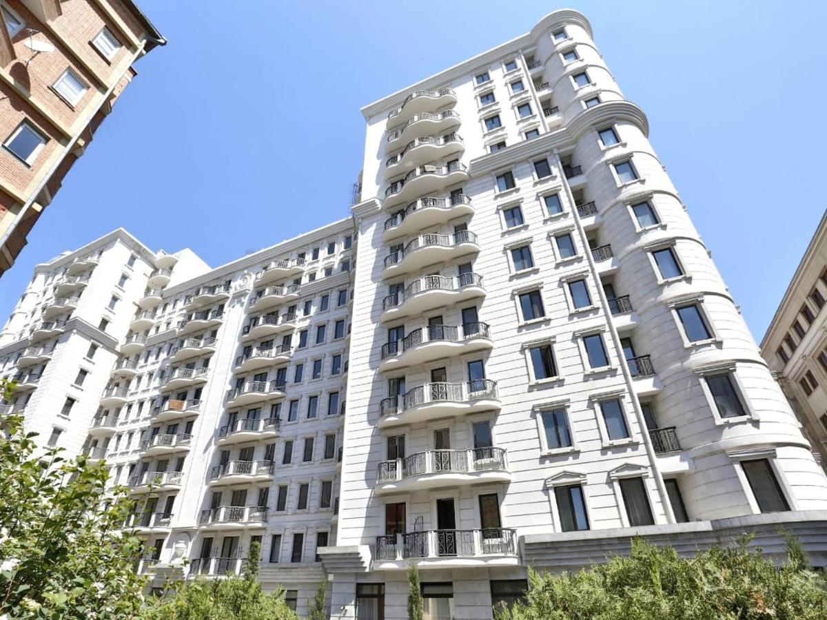 Central Cozy 3Bd-2Bath Apartment Тбилиси Екстериор снимка